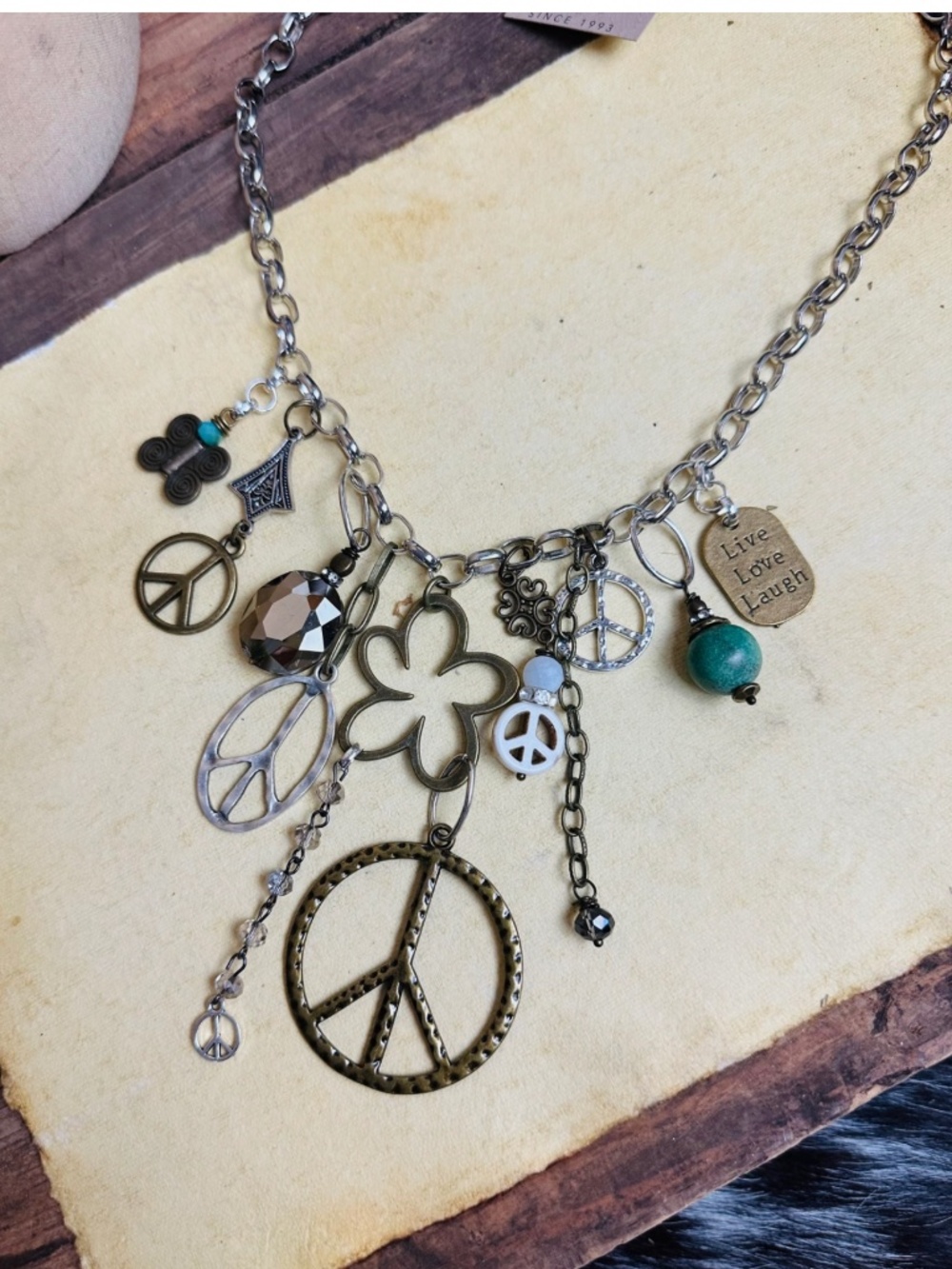 ❤️ BOHO GYPSY JUNK ORIGINAL PEACE NECKLACE WITH CHARMS R3A